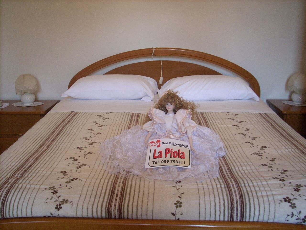 Una camera del Bed and Breakfast La Piola di Villabianca di Modena, sulle colline tra Marano sul Panaro e Castelvetro
